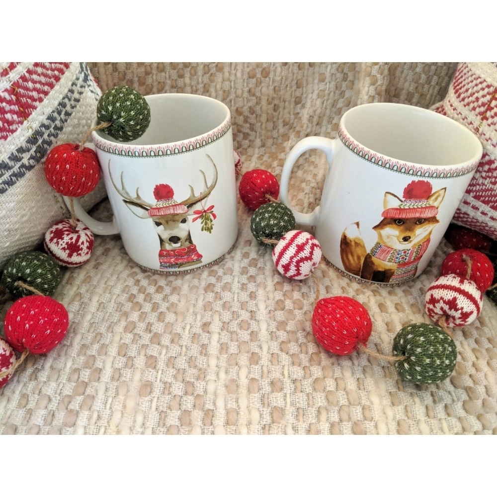 Oversized Christmas Mugs By:222 Fifth